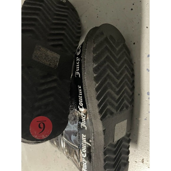 Juicy Couture Klash Black Boots Size 6 Bootie Boots NWT Flat Black Boots - Picture 7 of 8